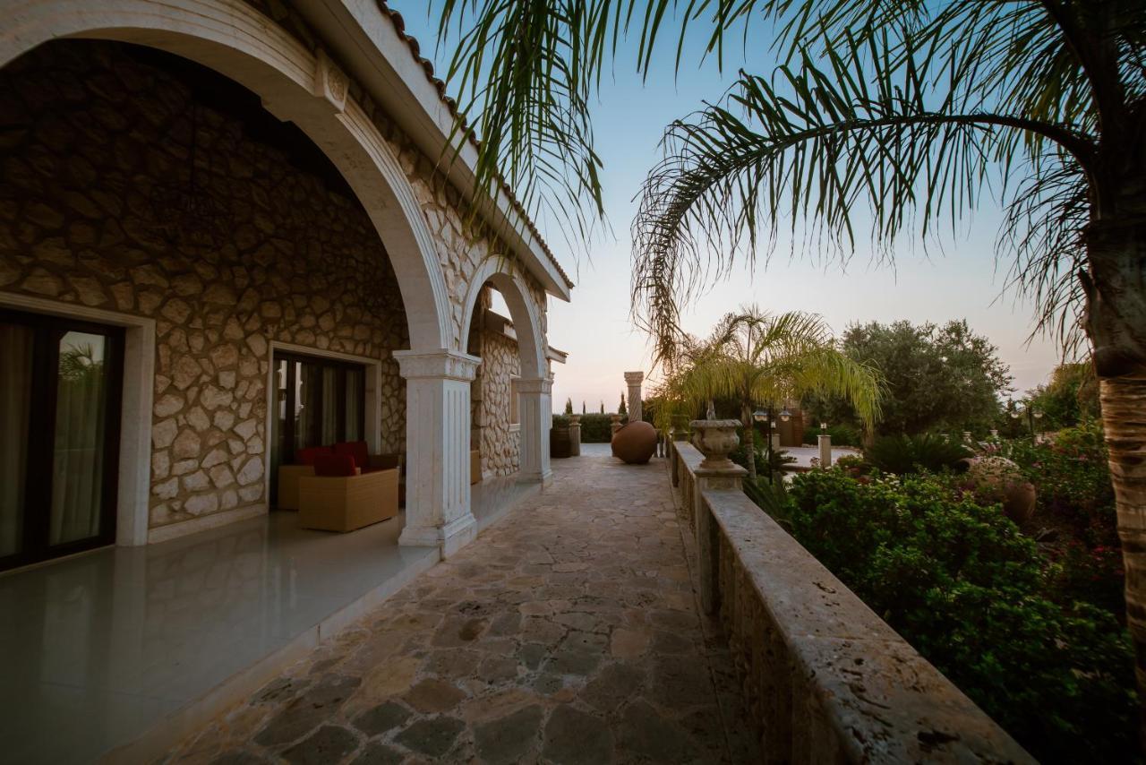 Grand Mansion Countryhouse & Spa Phrenaros Esterno foto